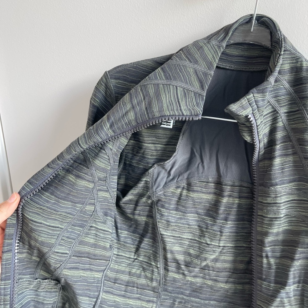 Lululemon Define Striped Green Gray Zip-Up Jacket - Picture 5 of 7